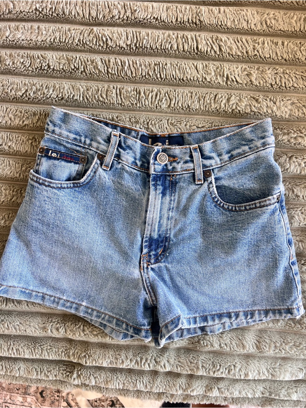 SOLD Vintage Y2K LEI Denim Cutoff Shorts Blue Size Juniors 3/24